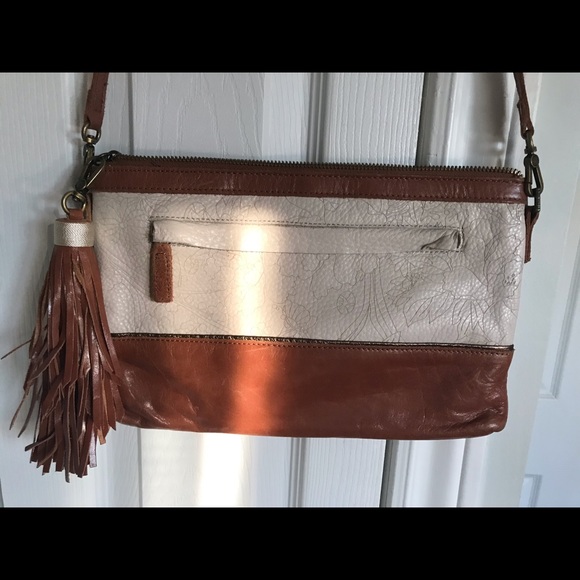 🛍3 for $25🛍 Leather SAKROOTS convertible clutch - Picture 5 of 9